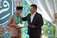 menghadiri  Khataman santri ke-7 TPQ Raudhatush Shibyan di kawasan 13 Ilir Palembang, Minggu [5/3].