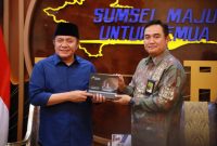 Gubernur Sumsel H Herman Deru menerima audiensi General Manager PT Kilang Pertamina Internasional Refinery Unit III beserta rombongan di ruang tamu Gubernur, Jumat, 24 Maret 2023.