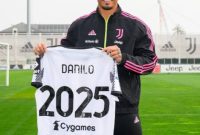 uventus memperpanjang kontrak Danilo hingga musim 2025