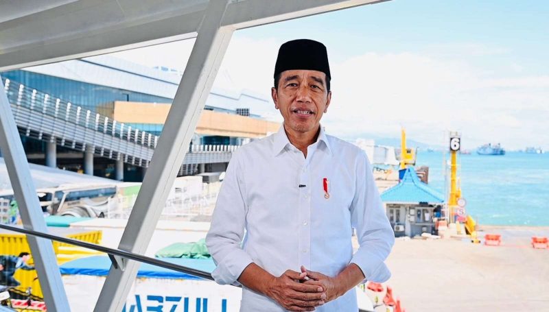 Presiden Joko Widodo (Jokowi) menyampaikan ucapan selamat Idulfitri 1 Syawal 1444 Hijriah yang jatuh bertepatan, Sabtu (22/4/2023) (Foto: BPMI Setpres)