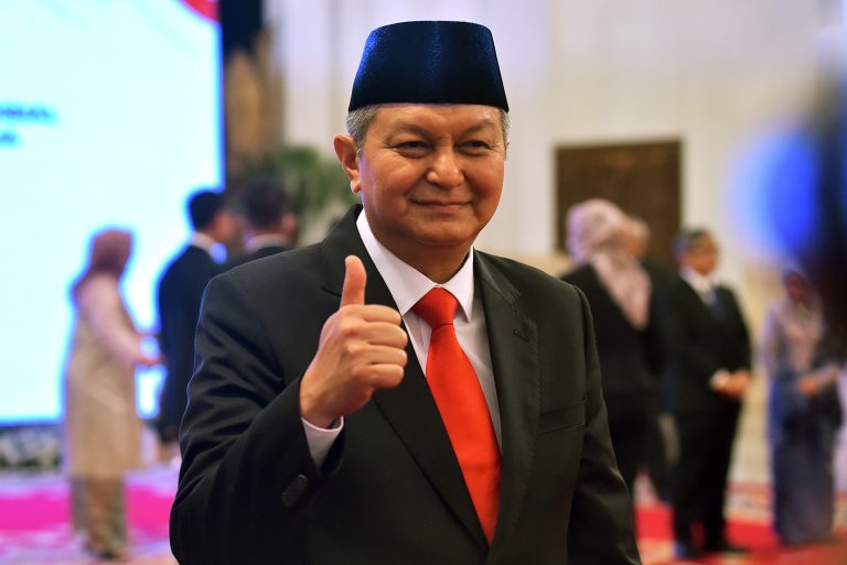 Kepala BNPT Komjen Rycko Amelza usai pelantikan di Istana Negara, Jakarta, Senin (03/04/2023). (Foto: Humas Setkab)