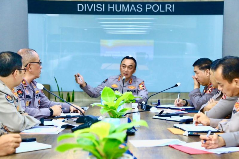 Polri menyiapkan 2.627 personel guna mengamankan penyelenggaraan Konferensi Tingkat Tinggi ke-42 ASEAN