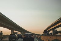 Jalan Tol Jakarta - Merak (sumber foto: auto2000.co.id)