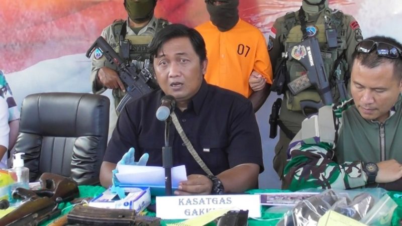 Kasatgas Gakkum Ops Damai Cartenz 2023, Kombes Pol IGG Era Adhinata SIK saat memberikan keterangan pers
