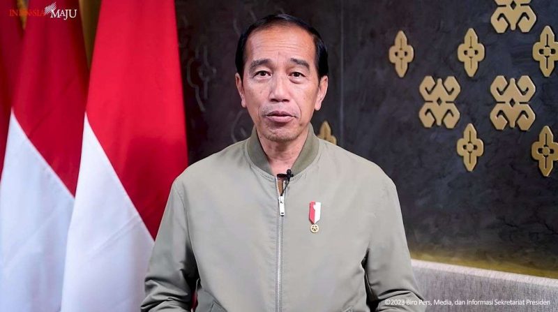 Presiden Joko Widodo memberikan keterangan pers di Manggarai Barat, Nusa Tenggara Timur, Senin (24/4/2023