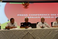 Kepala SKK Migas Dwi Soetjipto pada kegiatan konferensi pers capaian kinerja kuartal pertama 2023 di Jakarta, Senin (17/4/2023)
