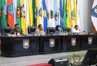 Mendagri Tito Karnavia saar rakor Pengendalian Inflasi Daerah di Gedung Sasana Bhakti Praja, Kantor Pusat Kementerian Dalam Negeri (Kemendagri), Jakarta, Selasa (6/6/2023)