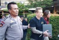 Polisi menyerahkan warga negara Kanada Stephane Gagnon .yang merupakan buronan interpol kepada Interpol Australia