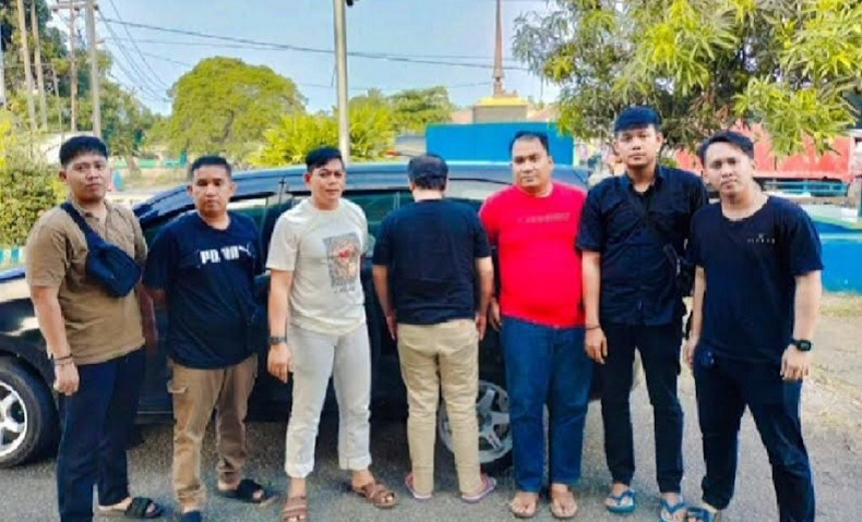 Polisi menangkap CKS (30), pengawas SPBU di Lampung Utara yang membawa kabur uang penjualan BBM Rp389.500.000
