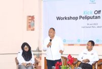 Anggota Bawaslu Totok Hariyono saat memberikan sambutan dalam kegiatan Kick Off Workshop Peliputan Pemilu 2024 di Gedung Dewan Pers, Jakarta