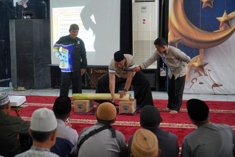 PT Bukit Asam Tbk [PTBA] menggelar pelatihan penyembelihan hewan kurban yang diikuti sebanyak 400 peserta terdiri dari pengurus masjid/musala/langgar, berasal dari Kecamatan Lawang Kidul, Tanjung Agung, dan Muara Enim.