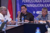 Anggota Bawaslu Herwyn JH Malonda saat menghadiri kegiatan diskusi kelompok terpumpun Penyusunan Grand Desain dan Kurikulum Peningkatan Kapasitas Pengawas Pemilu, Sabtu (12/8/2023)