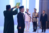 Pihak Mahkamah Agung (MA) saat mengambil sumpah jabatan Wakil Ketua BPK RI Hendra Susanto, di Gedung MA, Jakarta, Jumat (4/8/2023). (Foto: Humas BPK RI)