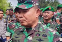 KSAD Jenderal TNI Dudung Abdurrahman saat memberikan keterangan pers 