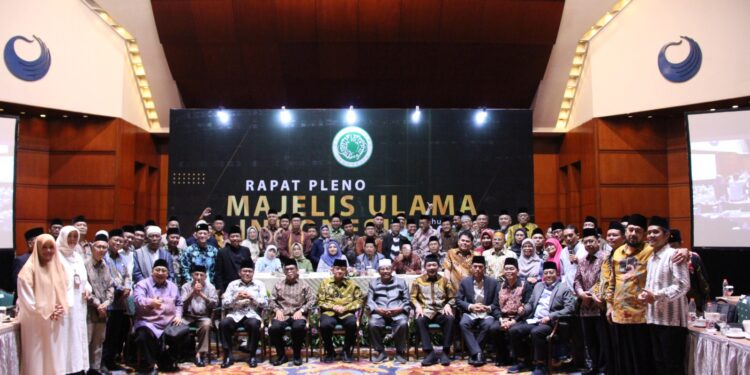 KH Anwar Iskandar telah diputuskan sebagai Ketua Umum MUI periode 2023-2025 (sumber foto: mui.or.id)
