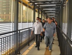Menhub Cek Kesiapan Integrasi Antarmoda LRT Jabodebek Jelang Diresmikan