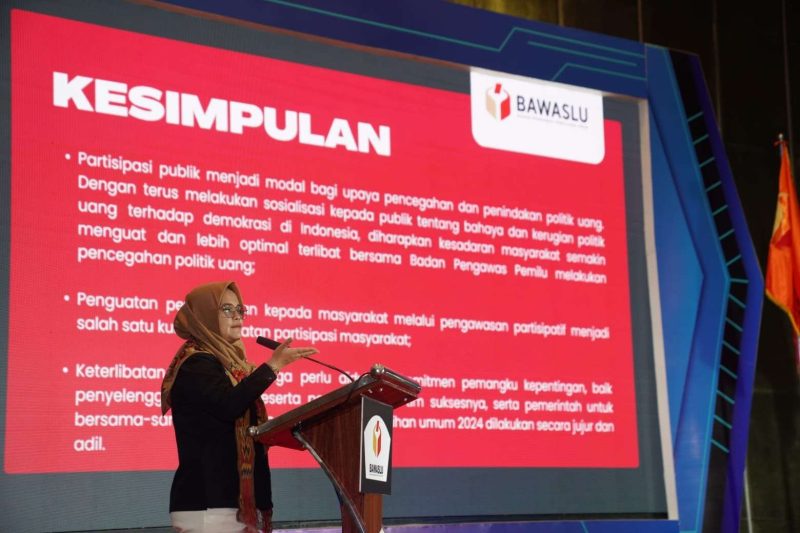 Komisioner Bawaslu RI Lolly Suhenty (Foto: Humas Bawaslu RI)