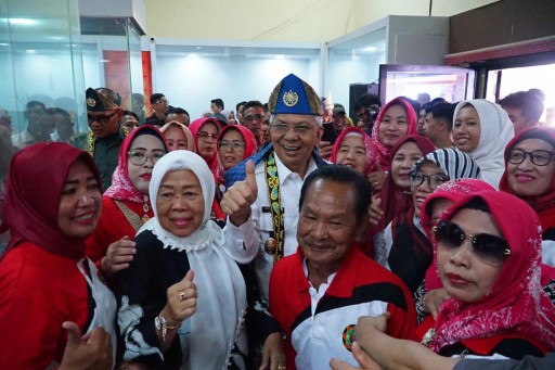 Wakil Gubernur Sumsel H Mawardi Yahya ketika membuka Pameran Nasional Senjata Tradisional Nusantara Tahun 2023 dengan tema