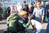 Dangartap III/Surabaya memberangkatkan Pasukan Sriti ke Perbatasan Indonesia-Malaysia