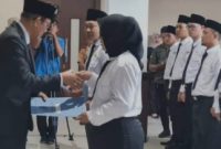 Bupati Penukal Abab Lematang Ilir (PALI) Dr Ir H Heri Amalindo MM secara resmi melantik 33 Pegawai Pemerintah dengan Perjanjian Kerja (PPPK) jabatan Fungsional Teknis Formasi tahun 2022, Selasa (29/08/2023).