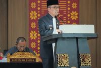 PJ Walikota Palembang H Ratu Dewa saat menjawab pandangan umum fraksi-fraksi pada Rapat Paripurna DPRD Kota Palembang ke-24