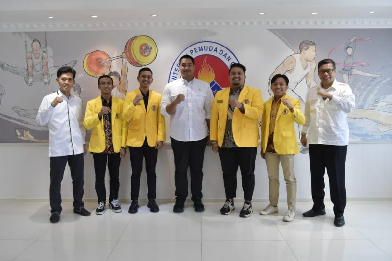 Pengurus Ikatan Pelajar Muhammadiyah saat audensi dengan Menpora RI, Senin (2/10/2023)