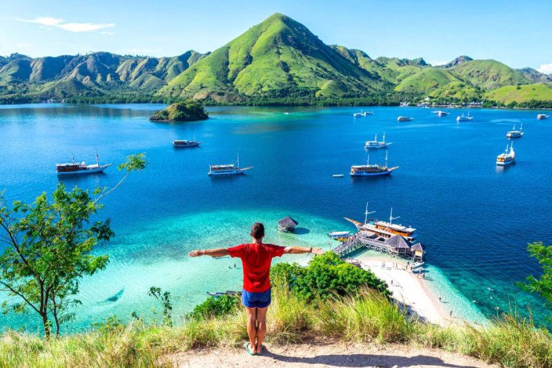 foto: Pulau kelor, taman nasional Pulau Komodo (sumber kemenparekraf)