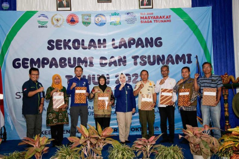 BMKG terus menggencarkan pelaksanaan sekolah lapang gempabumi dan tsunami (SLG) di seluruh penjuru Indonesia