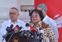 Menteri LHK Siti Nurbaya menyampaikan keterangan pers, Selasaa (03/10/2023), di Jakarta. (Foto: Humas Setkab)