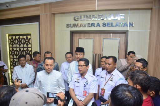 Koordinator BMKG Sumsel Wayan Dayantolis di Kantor Gubernur Sumsel, Palembang, Jumat 13 Oktober 2023.