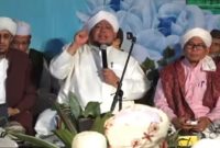 Pesan almarhum Habib Mahdi kala memberikan tausiah terakhirnya di Majelis Maulid Arbain di kediamannya pada Ahad malam 15 Oktober 2023.