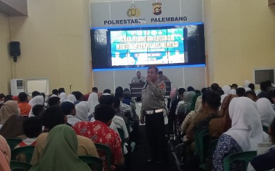 Tekan Angka Kecelakan, Satlantas Polrestabes Palembang Gelar Apel Keselamatan 2023 Bersama Pelajar. [Foto: WIDEAZONE.com-Deny Wahyudi]