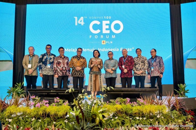 Menteri Keuangan Sri Mulyani menuturkan bahwa untuk mencapai visi Indonesia Emas 2045, investasi di bidang SDM menjadi sangat penting, bahkan menjadi ciri dari suatu negara berpendapatan tinggi (high-income country)