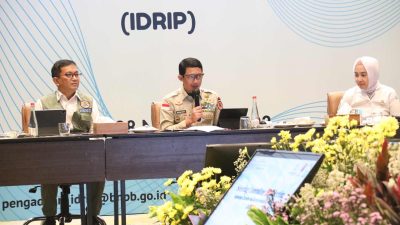 Kepala BNPB Letjen TNI Suharyanto SSom MM memimpin pertemuan Steering Committee (SC) Indonesia Disaster Resilience Initiatives Project (IDRIP) di Jakarta, Selasa (28/11)