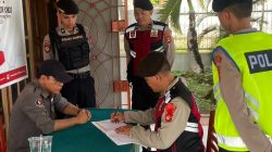 Personel Sat Samampta Polres Oku melaksanakan kegiatan Patroli Dialogis di Kantor Bawaslu Kabupaten OKU, Minggu (26/11/2023)