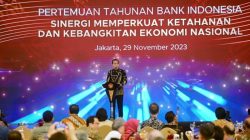 Presiden RI Joko Widodo saat menghadiri Pertemuan Tahunan Bank Indonesia (BI) Tahun 2023, di Grha Bhasvara Icchana, Kantor Pusat BI, Jakarta, Rabu (29/11/2023).