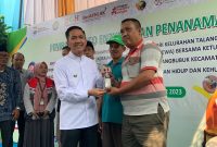 Pj Walikota Palembang H Ratu Dewa sampaikan apresiasinya kepada warga Kelurahan Talang Bubuk, Kecamatan Plaju Palembang, Jumat 3 November 2023.