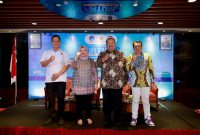 Para narasumber (dari kiri ke kanan: Wakil Direktur Reserse Kriminal Umum Kepolisian Daerah Sumatera Utara, Bapak AKBP Alamsyah P Hasibuan; Ketua Tim Informasi dan Komunikasi Hukum dan HAM, Astrid Ramadiah Wijaya; Fungsional Diplomat Ahli Madya, Direktorat Pelindungan Warga Negara Indonesia, Kementerian Luar Negeri, Susapto Anggoro Broto; dan Dosen Fakultas Hukum Universitas Muhammadiyah Sumatera Utara, Adi Mansar) pada Forum Literasi Hukum dan HAM (Firtual) dengan tema “Tindak Pidana Perdagangan Orang Melalui Online Scamming” di Medan, Sumatera Utara (23/11)