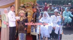 Walikota Palembang menawarkan rumah dinas [Rumdin] untuk Honeymoon bagi 100 pasangan suami istri [Pasutri] peserta nikah massal.