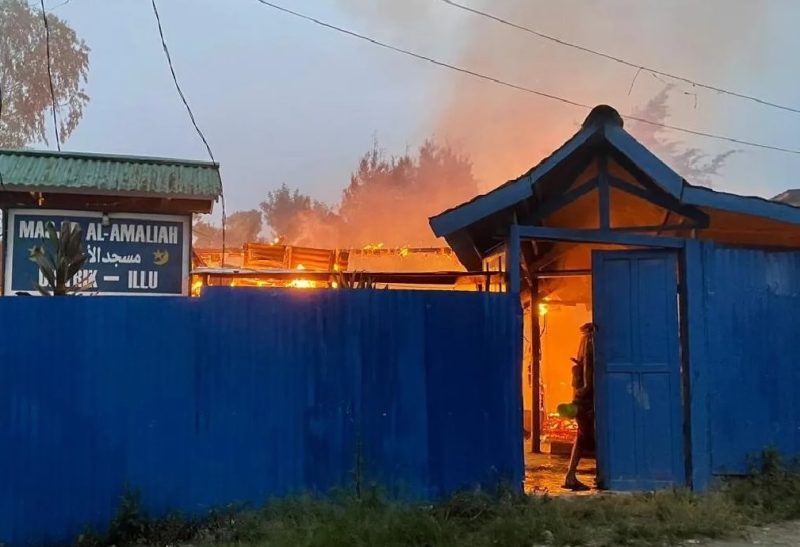 Kebakaran di Masjid Al-Amaliah di Distrik Illu, Puncak Jaya, Papua Tengah