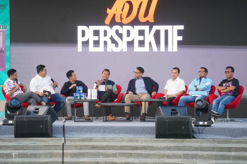 Menpora Dito Ariotedjo dalam kegiatan program Muda Memilih