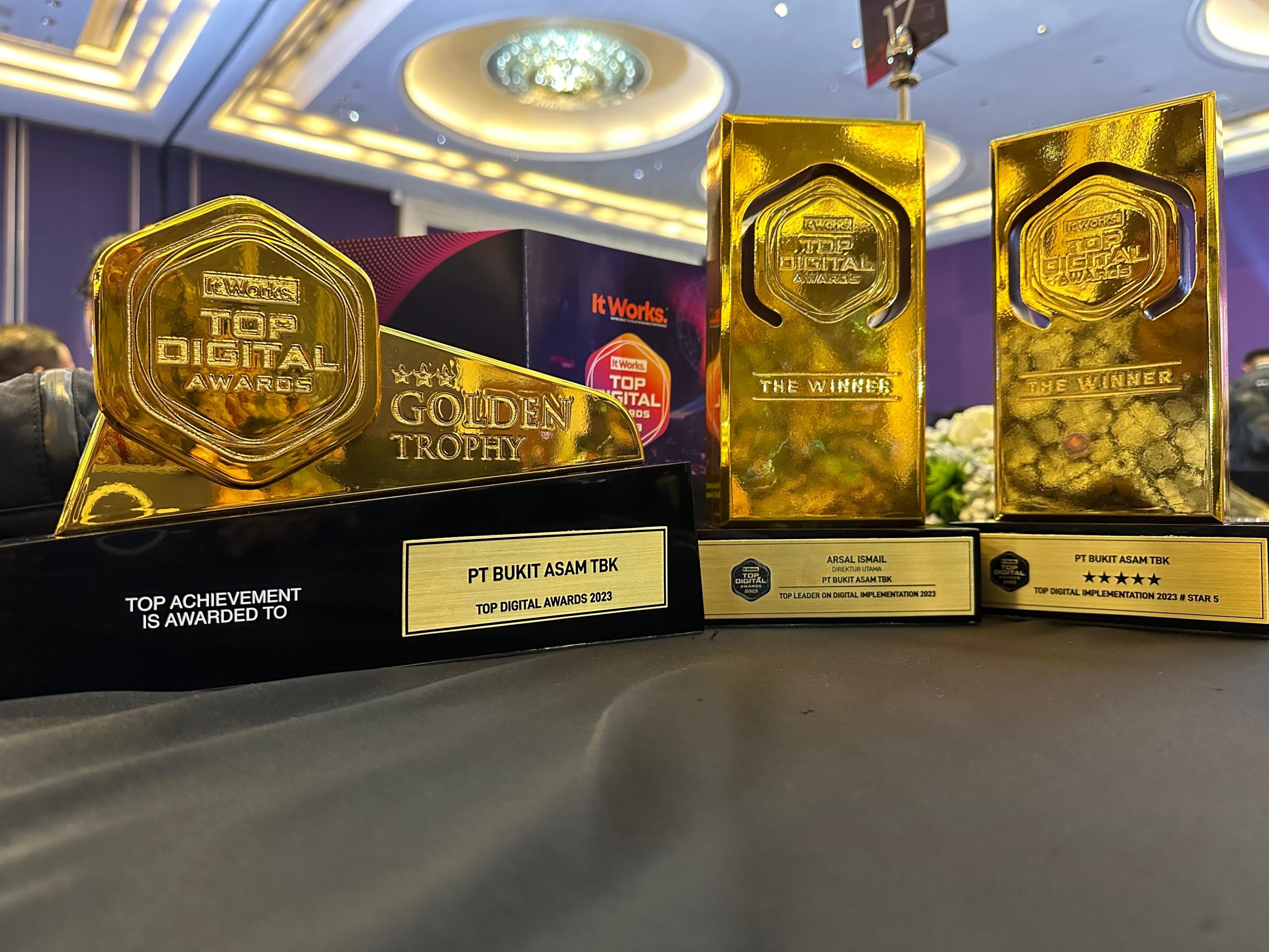 PT Bukit Asam Tbk (PTBA) berhasil menorehkan prestasi dalam ajang Top Digital Awards 2023 yang diselenggarakan IT Works di Jakarta, Senin 4 Desember 2023.