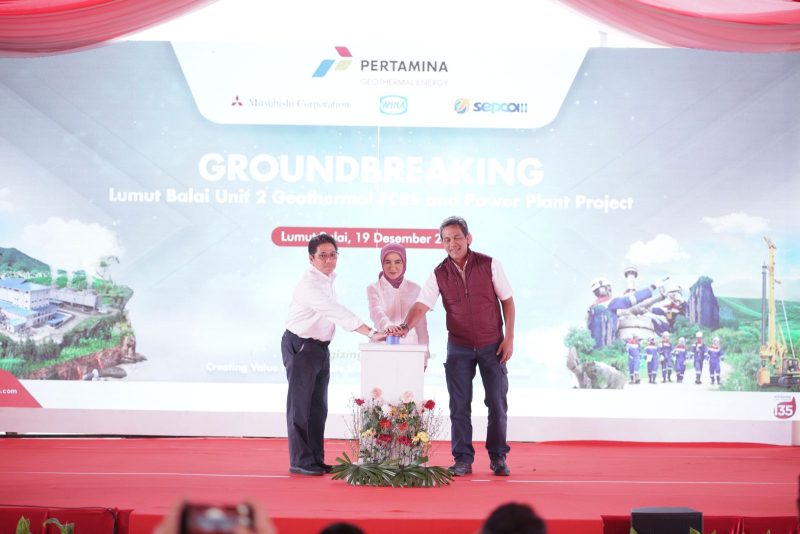 Groundbreaking proyek Pembangkit Listrik Tenaga Panas Bumi (PLTP) Lumut Balai Unit 2 yang dilaksanakan pada Selasa (19/12) di Kabupaten Muara Enim, Sumatera Selatan