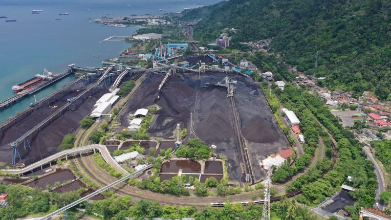 Kawasan tambang PT Bukit Asam Tbk [PTBA]