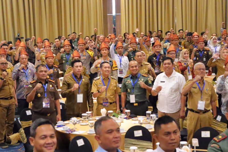 Capaian kinerja Pemerintah Kota [Pemkot] Palembang membanggakan dengan menempati peringkat ke 7 se-Indonesia dan kokoh di posisi pertama Provinsi Sumatera Selatan.