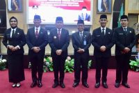 PJ Gubernur Agus Fatoni melantik empat Pejabat Pimpinan Tinggi Pertama [Eselon II].