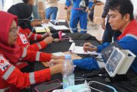 Pertamina EP Limau Field membuka langkah Peringatan Bulan Keselamatan dan Kesehatan Kerja [K3] dengan menggelar kegiatan donor darah di Kantor Limau Field, Prabumulih, Sumatera Selatan pada Selasa 23 Januari 2024.