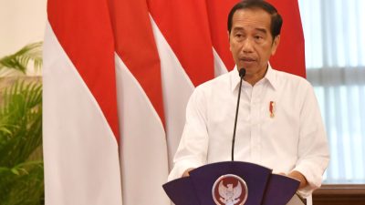 Presiden Jokowi saat memimpin rapat persiapan Ramadan dan Idulfitri 1445 H, Senin (26/2/2024)