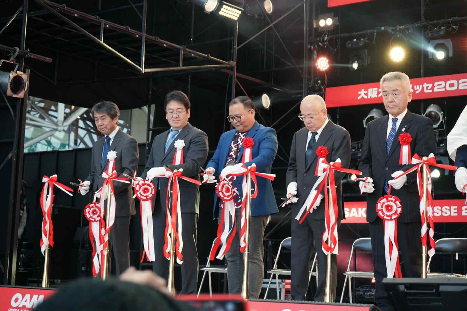 Pembukaan pameran modifikasi Osaka Auto Messe (OAM) di Jepang