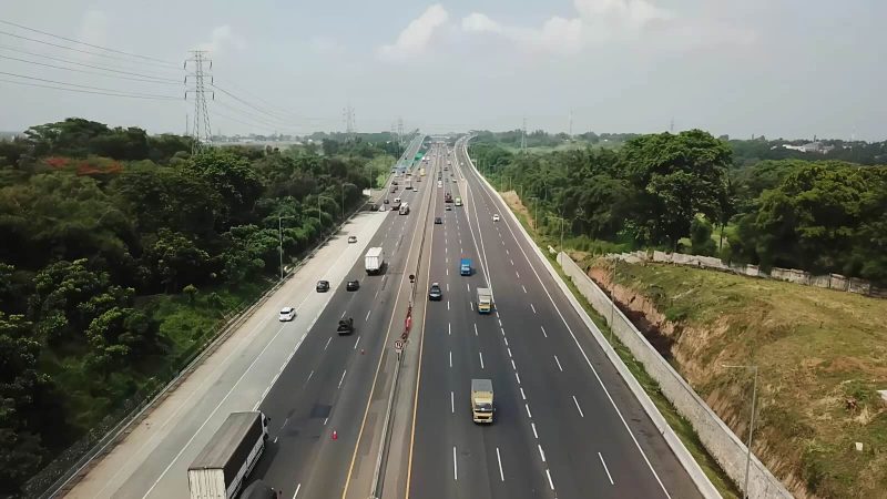 Jasa Marga catat kenaikan volume kendaraan yang keluar Jabotabek selama long weekend periode 7-9 Februari 2024